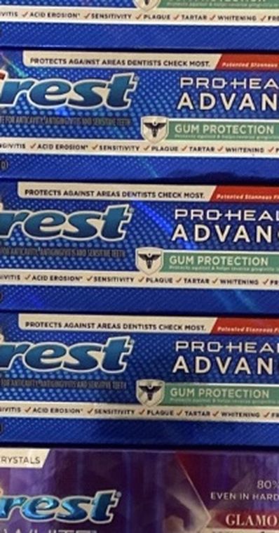 Crest toothpaste 7 Packs