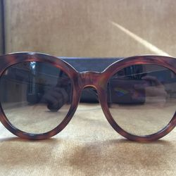 Gucci Sunglasses Tortoise 
