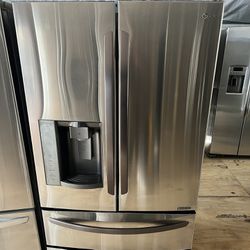 LG 4 Door Refrigerator 60 day warranty/ Located at:📍5415 Carmack Rd Tampa Fl 33610📍