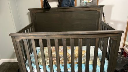 Baby Crib For Sale