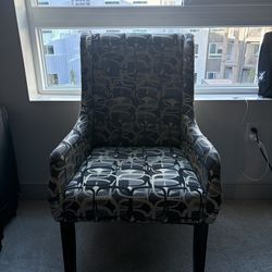 Accent chair
