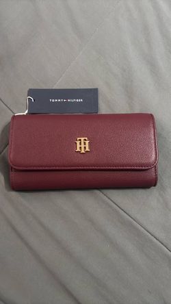 Tommy Hilfiger Burgundy Wallet with Tags