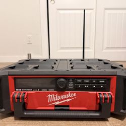 Milkwaukee Speaker
