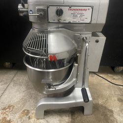 Thunderbird 20 Qt Quart Bakery Pizza Mixer 
