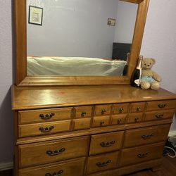 Dresser with Mirror 