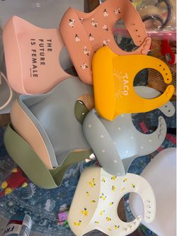 8 pack silicone baby bibs