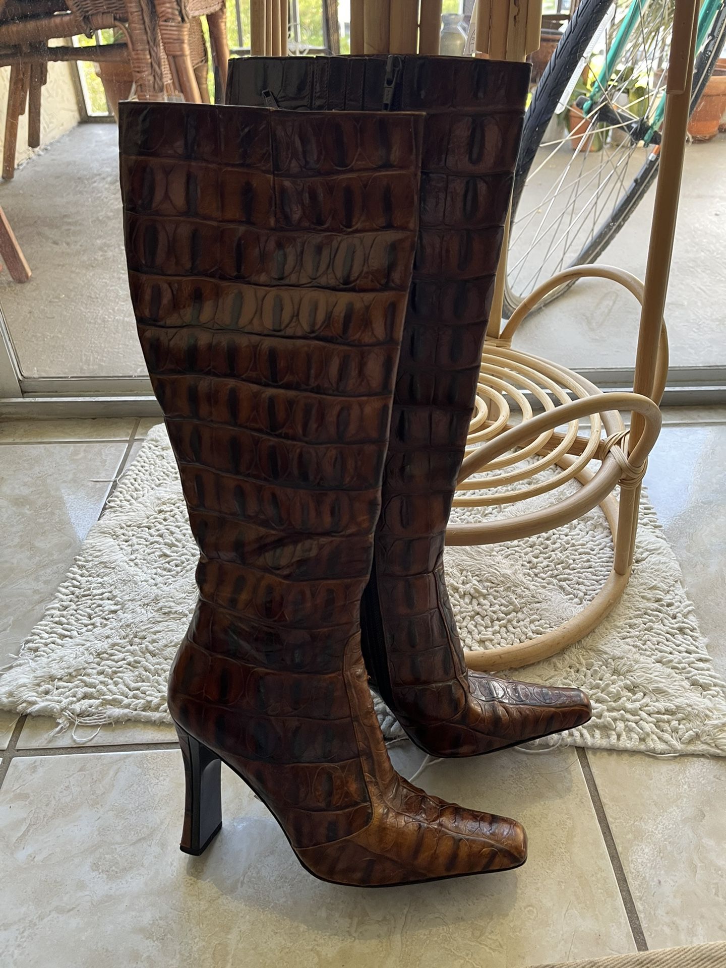 Via Spiga Leather Boots