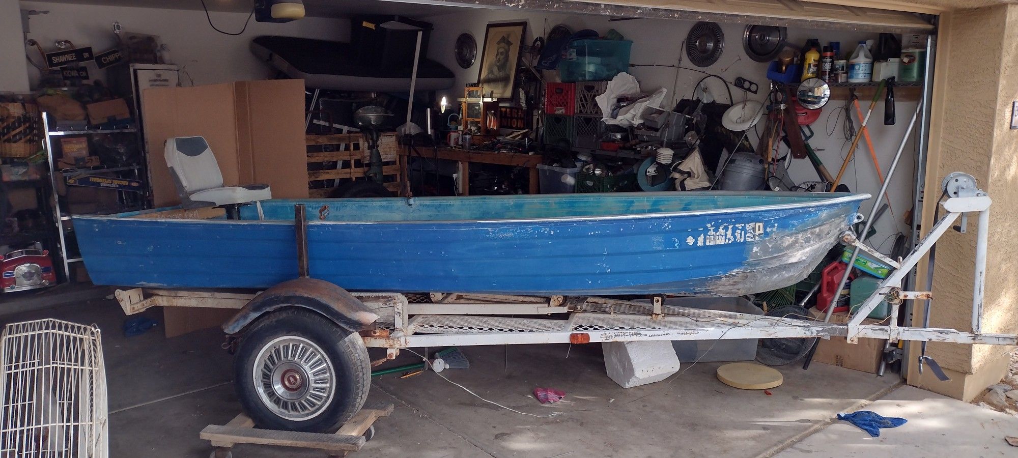 $700 1958 Seahorse 5  Motor.   16ft Tilt Trailer With A 13ft BOAT.  