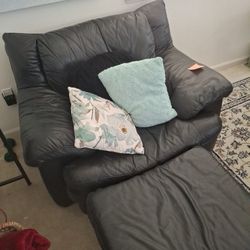 Over Sized  Leather Chair W Ottoman