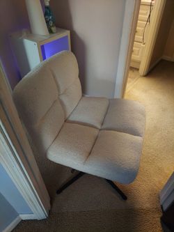 Computer/gaming chair