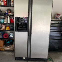 whirlpool refrigerator 