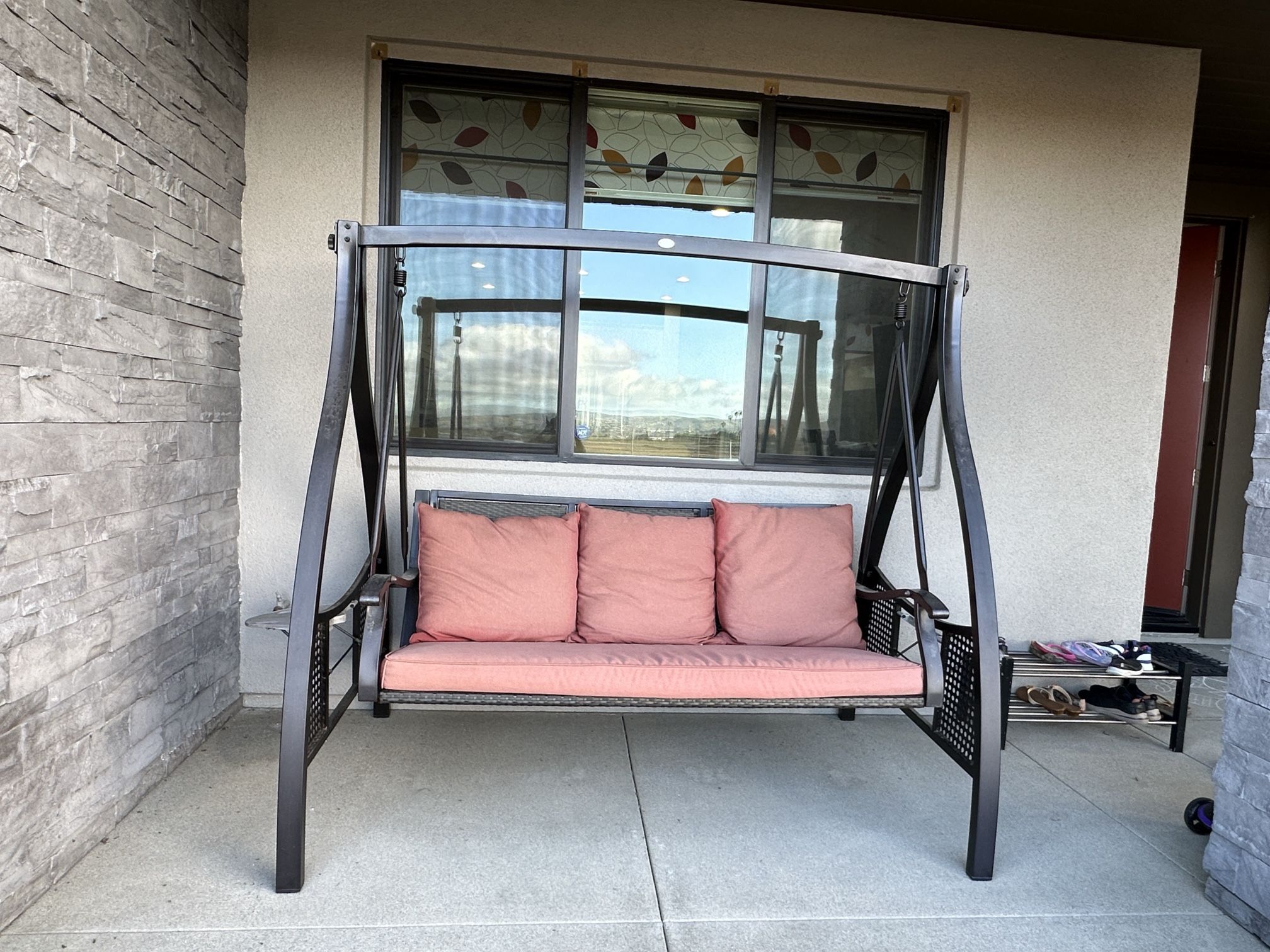 Outdoor Metal porch swing