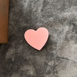 Little Heart Stands 