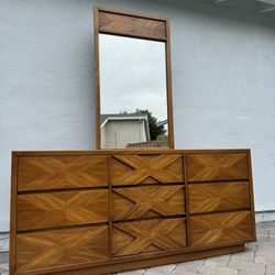 Antique Lane Mid Century Modern Dresser