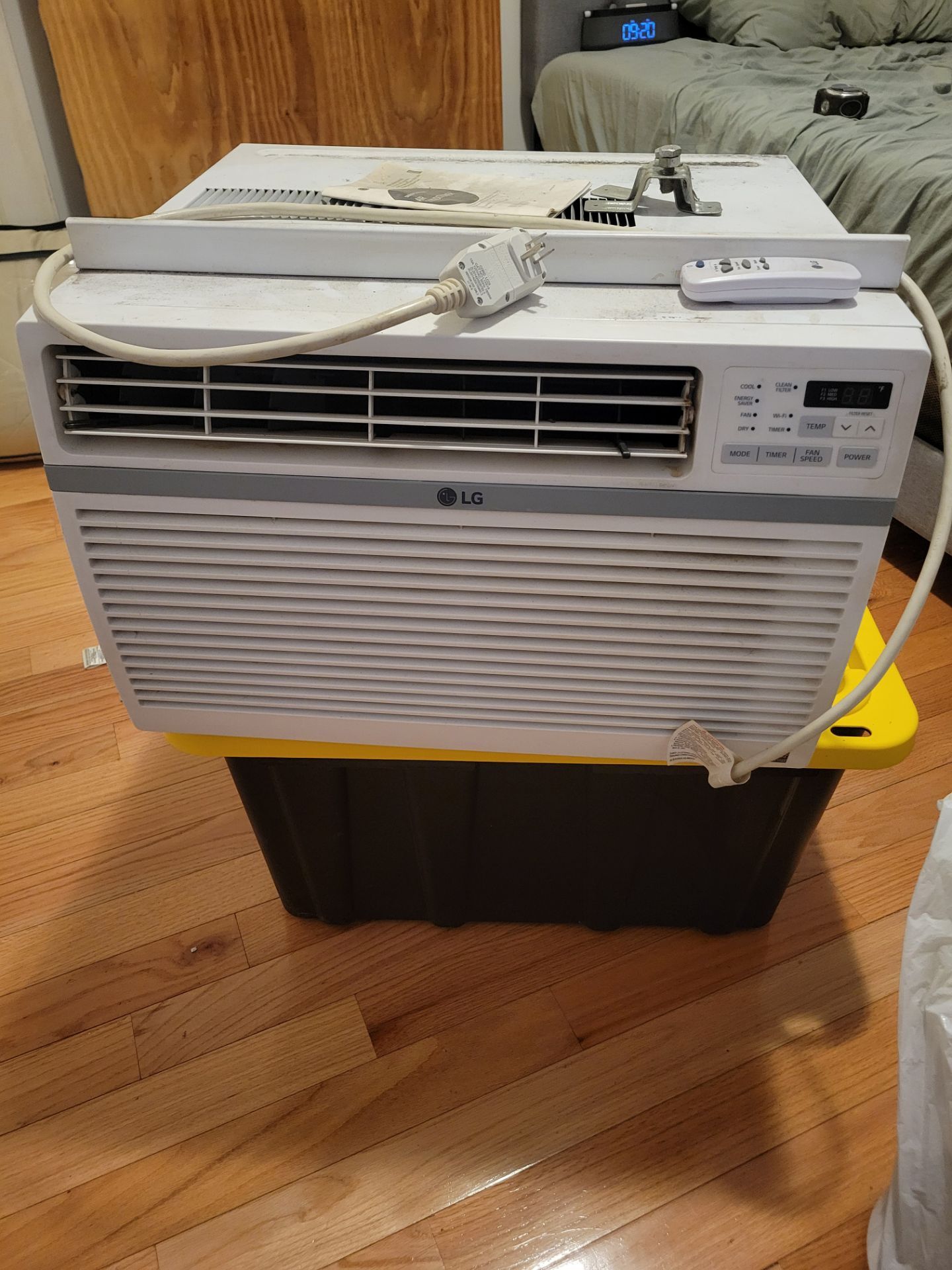 Lg 12,000 btu air conditioner