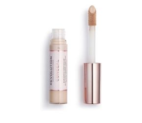 Revolution conceal & hydrate - C4