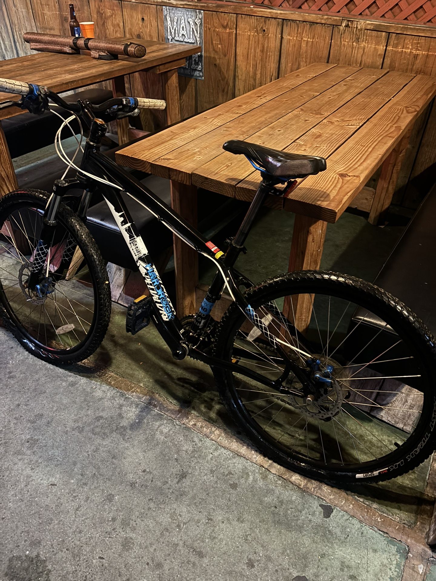 HARDROCK SPECIALIZER BIKE - $150 (san