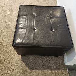 Black Leather Ottoman 25x25x18