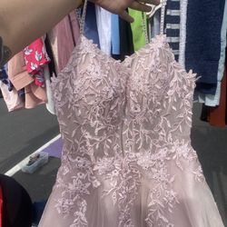 Pink Quince/Prom Dress Size 6