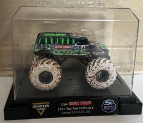 Monster Jam Grave Digger 1/64 - 2021 Toy Fair Exclusive - Limited Edition Of 1,000