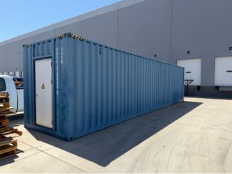 45’ High Cube Shipping Container – Side Personnel Door – Great Condition