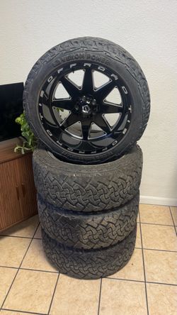 5x114.3 or 5x4.5