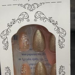 Press On Nails