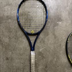 Tennis racket