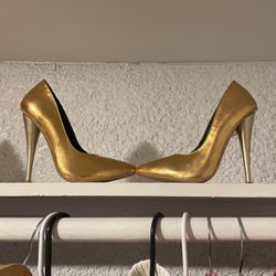 Gold Stiletto Giuseppe Heal Size 7