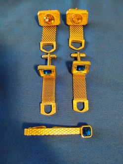 Vintage Swank gold tone man cofflinks.