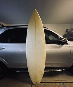 Hand-Shaped Quad Step-Up