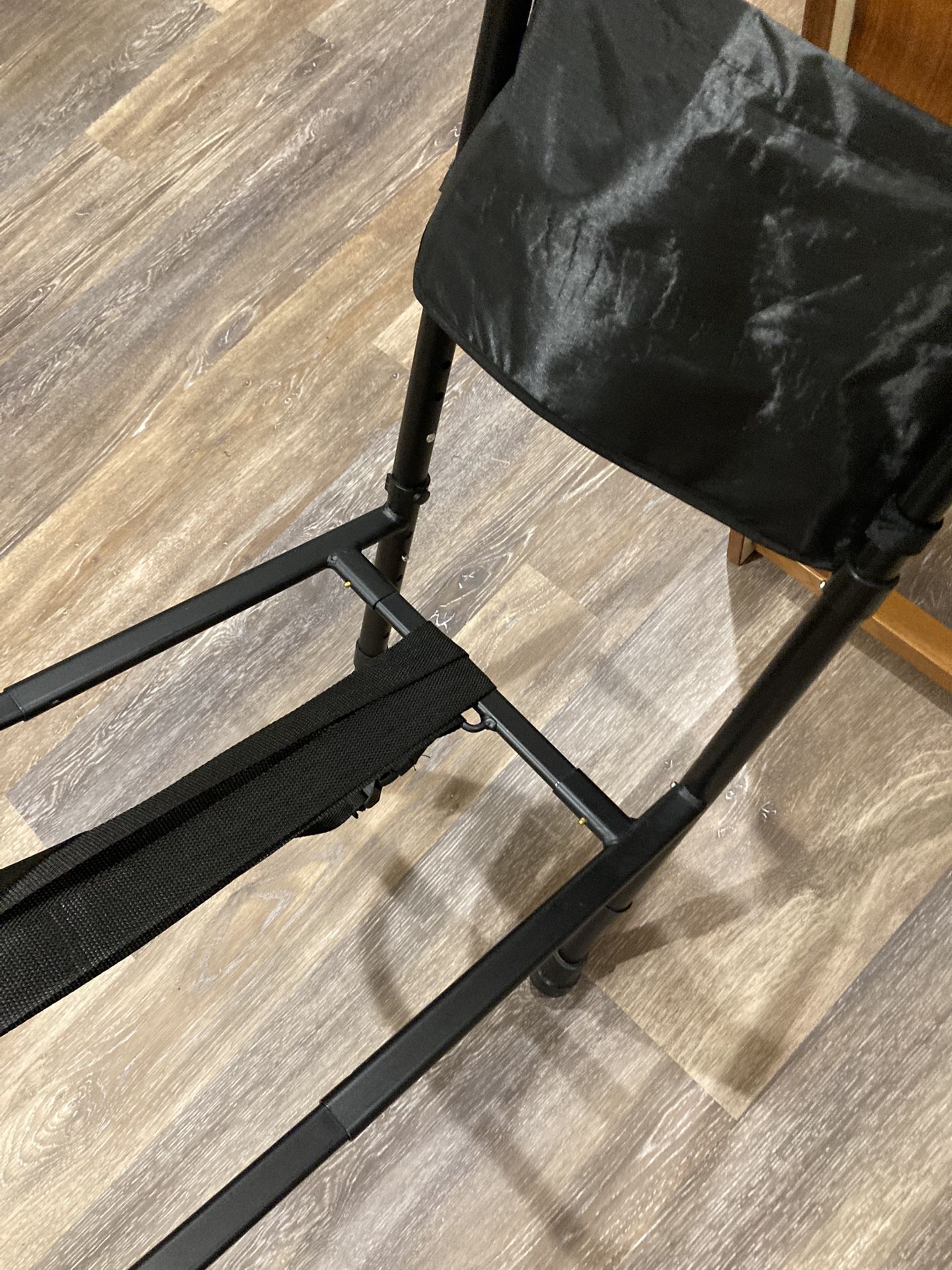 Bed Assist Bar With Pouch