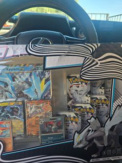 Unova heavy hitters premium collection pokemon