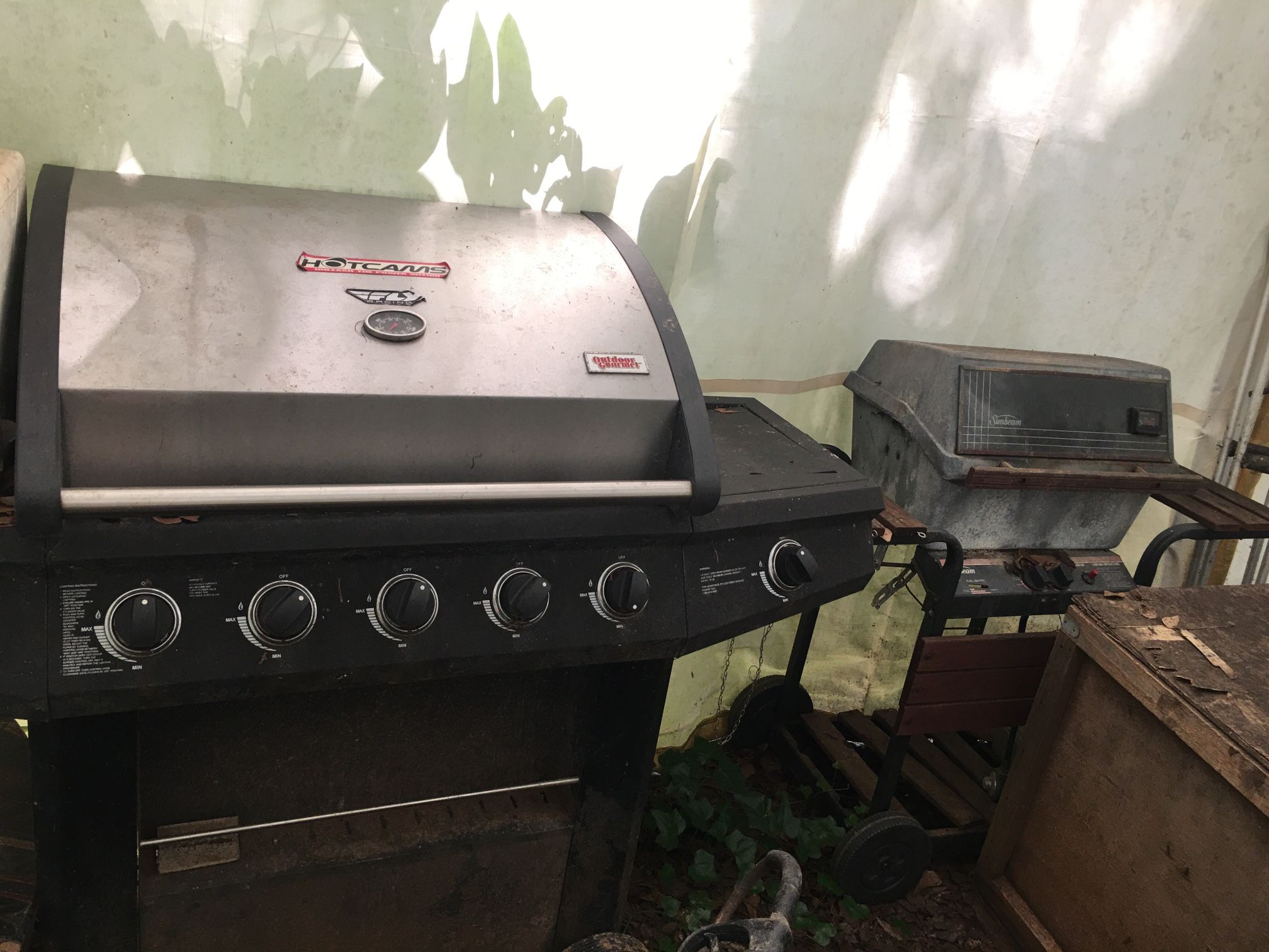 2 Old Grills