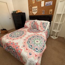 Tufted Headboard, Full Size Bed Frame, 10" Lucid Mattress, Lamp