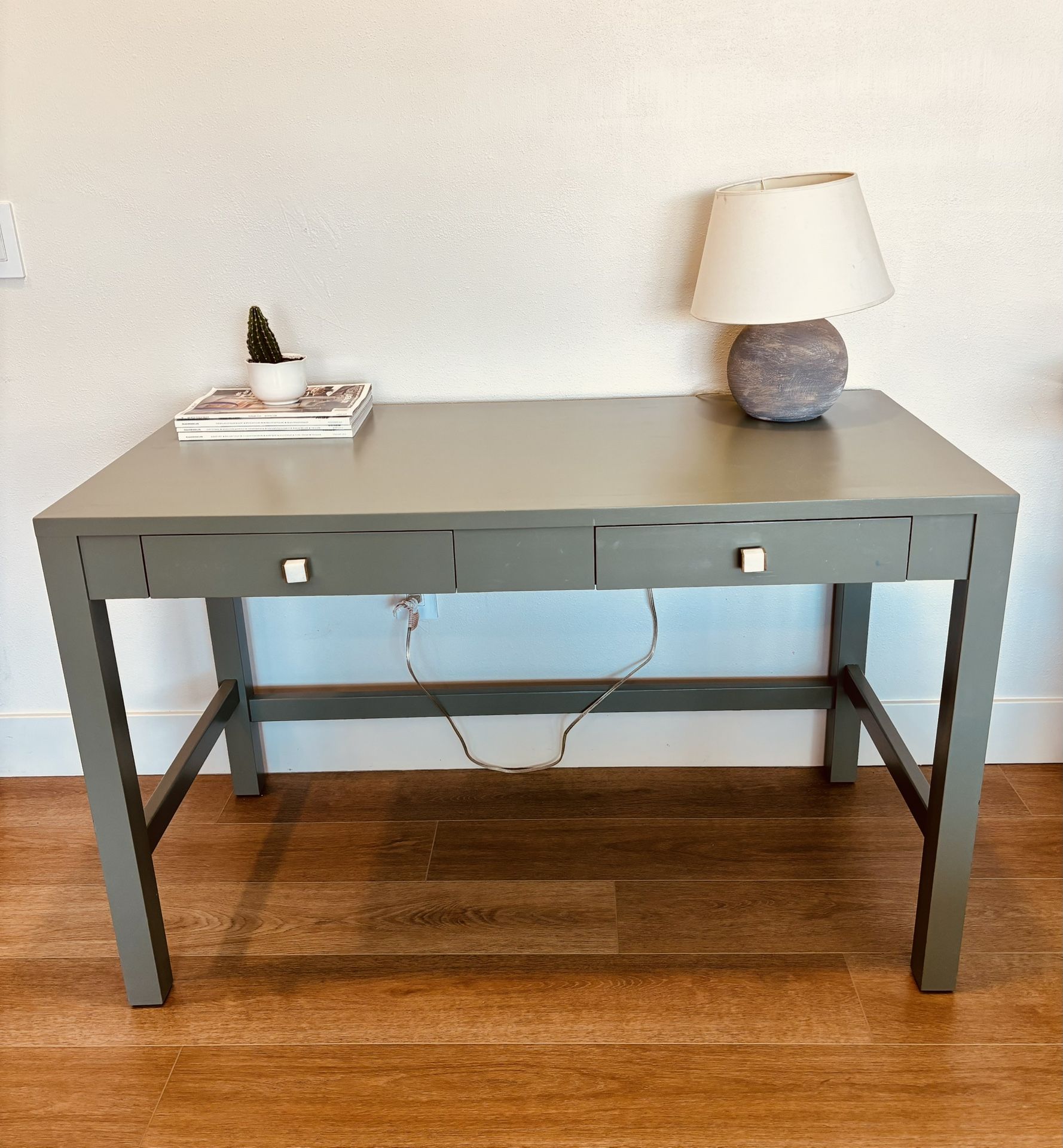 Green Modern Desk