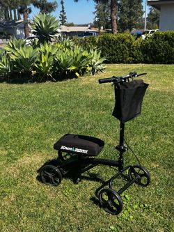 Knee rover scooter