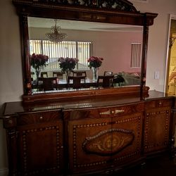 Italian Wooden Dining Room Vanity-Brown