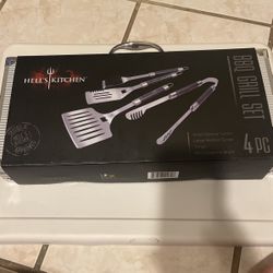 Hell’s Kitchen 4pc BBQ  Grill Set 