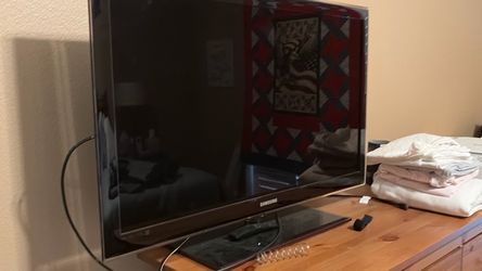 40” Samsung Smart TV