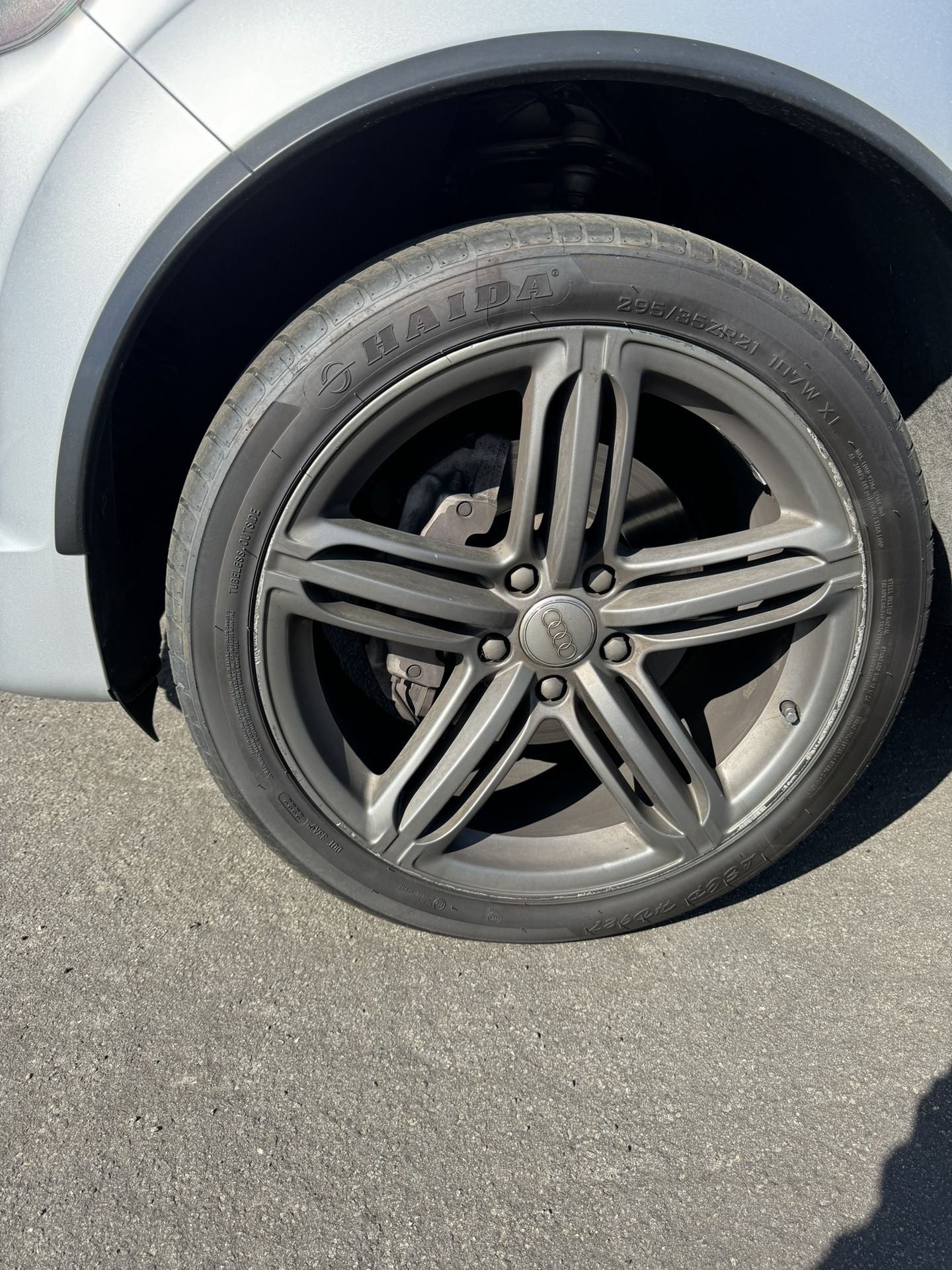 Audi Q7 21” S-Line Wheels