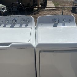 GE washer and electric dryer both working great !50$ delivery  30day warranty