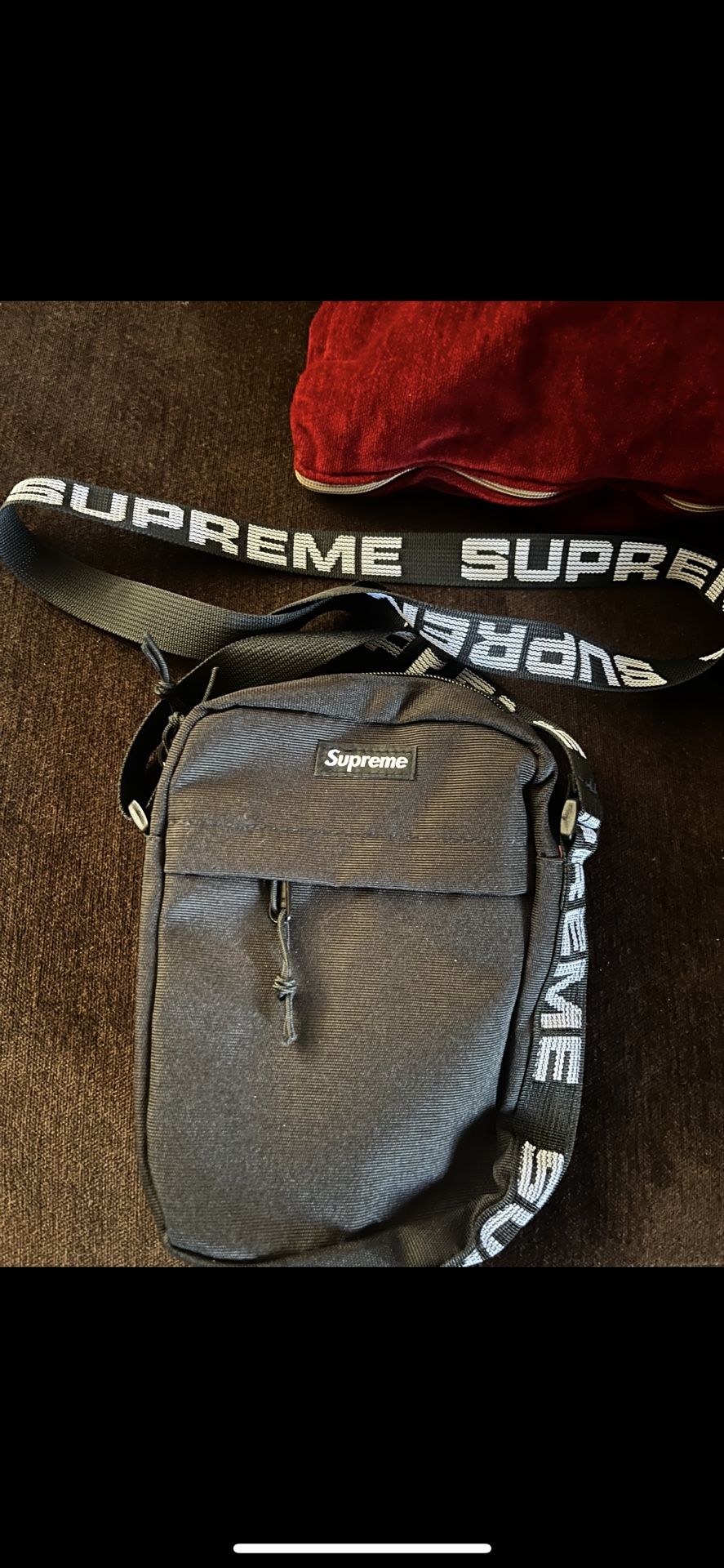supreme shoulder bag