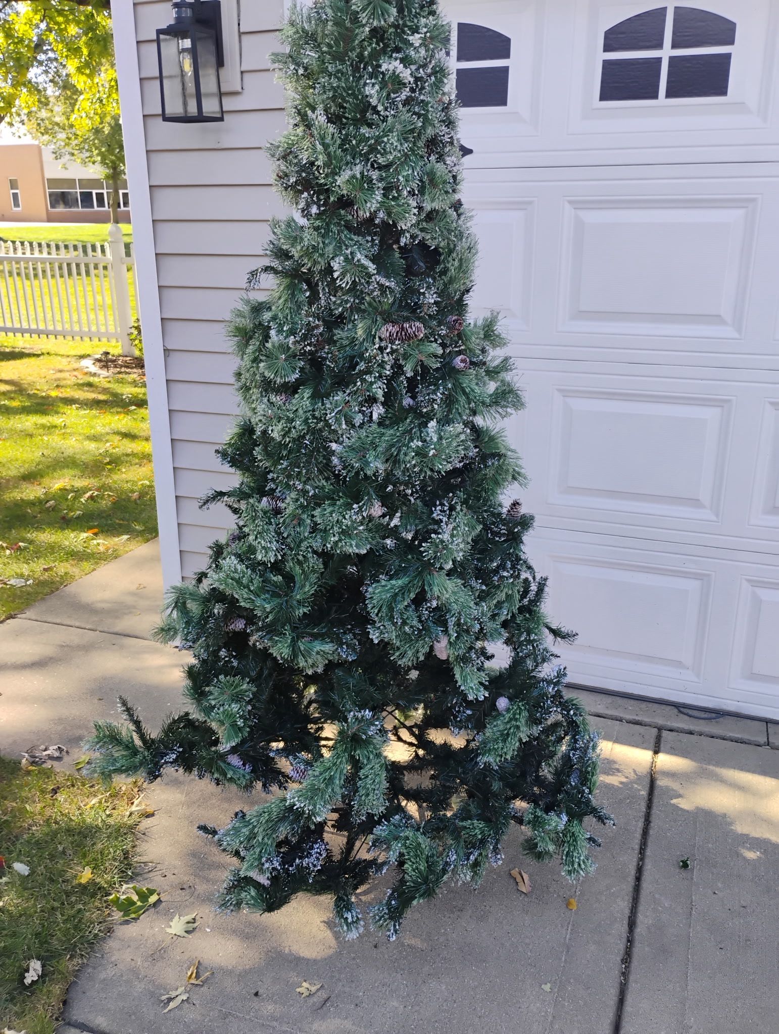6 Ft Christmas Tree- No Lights 