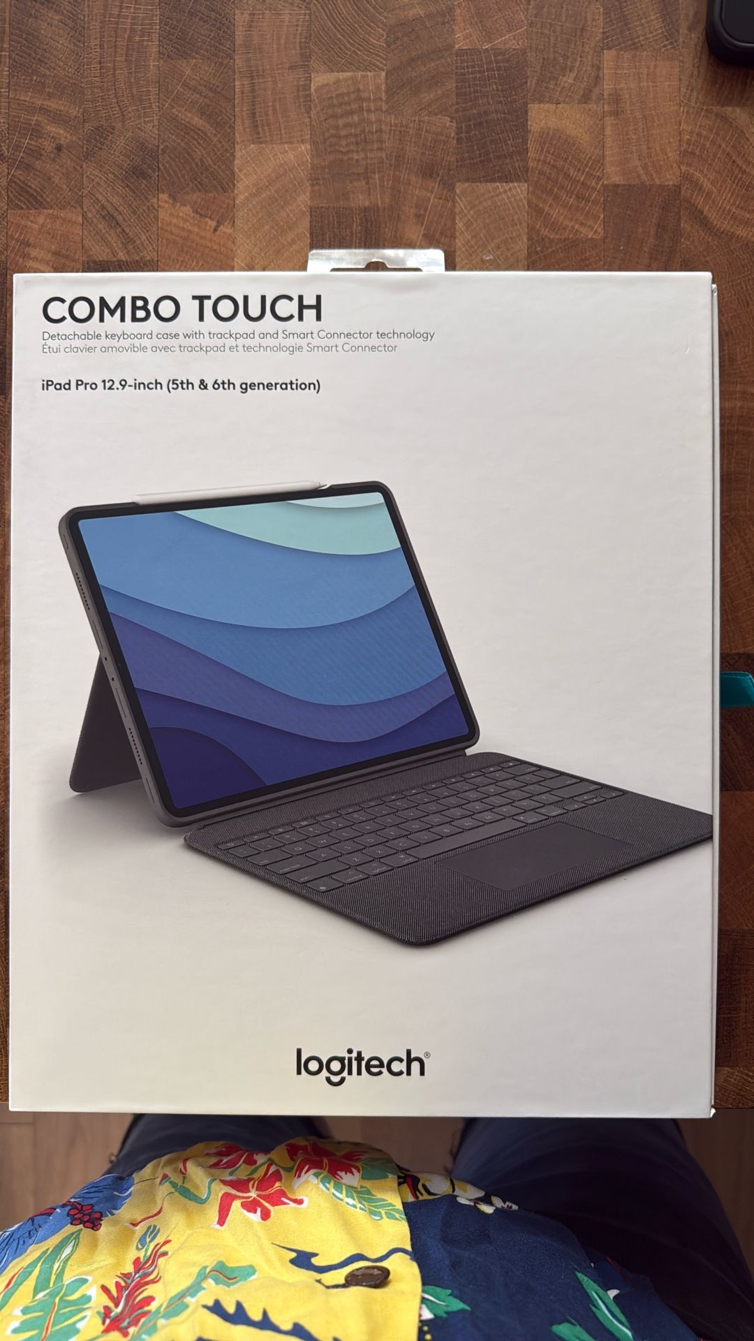 iPad Pro 13 Inch Logitech Combo Touch Keyboard