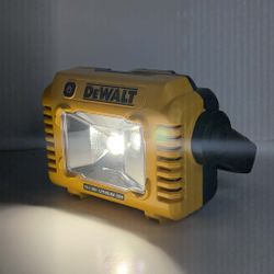 DEWALT 12V/20V MAX Compact Cordless Task Work LED Light - Tool ONLY