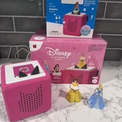 Tonies box With Tonies Like New