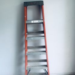 6 Foot Keller Fiberglass Ladder