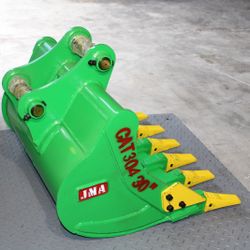 Mini Excavator CAT-304 Bucket GP 30-inch width. 