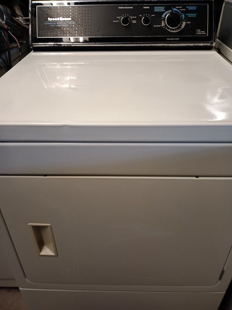 Heavy Duty Speed Queen Gas Dryer Works Great Free Delivery And Hook Up